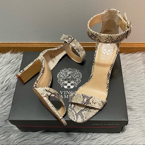 FLASH SALE Vince Camuto Bendiva Snakeprint Heels - Picture 2 of 12